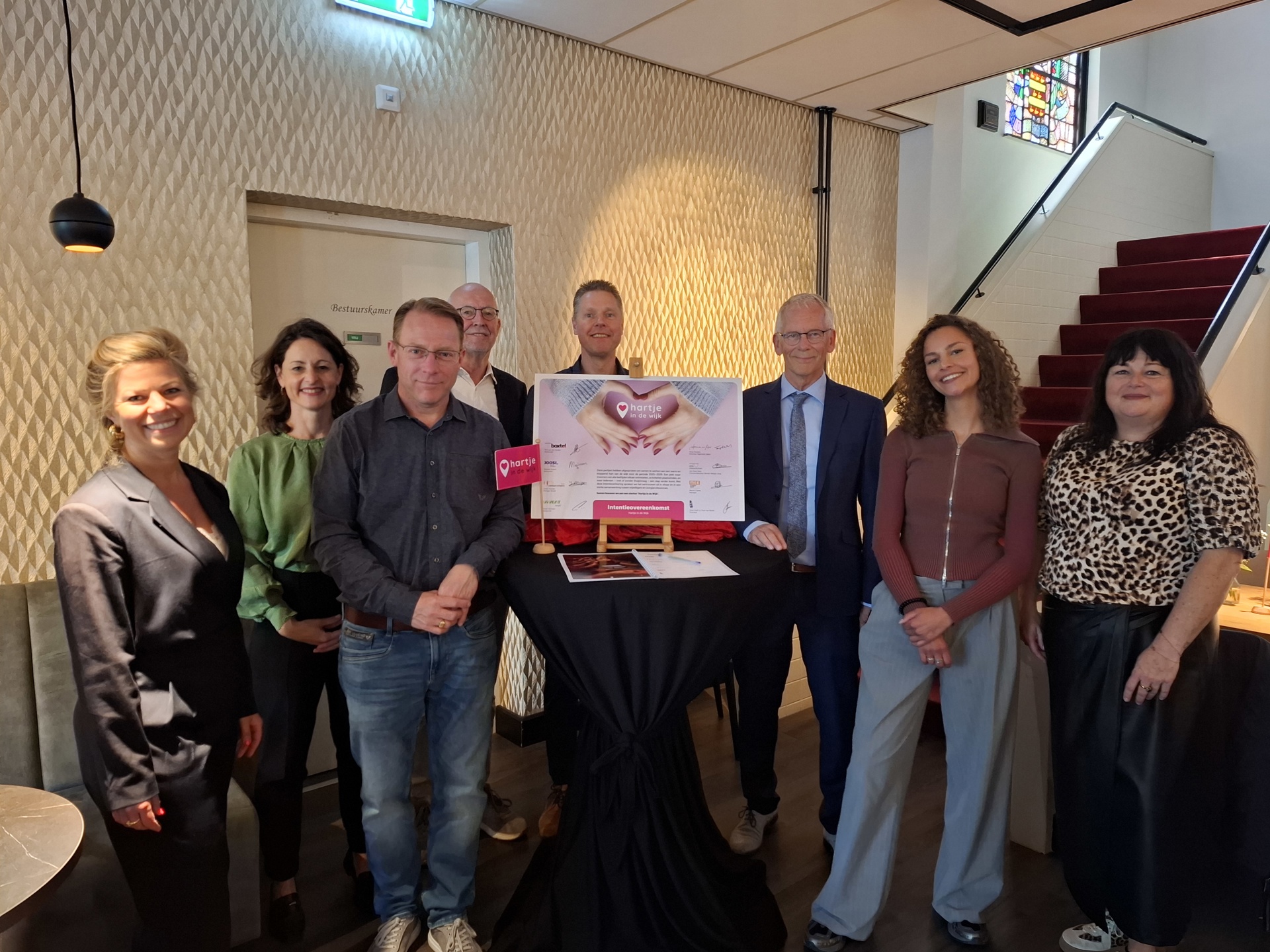 Groepsfoto Hartje In De Wijk